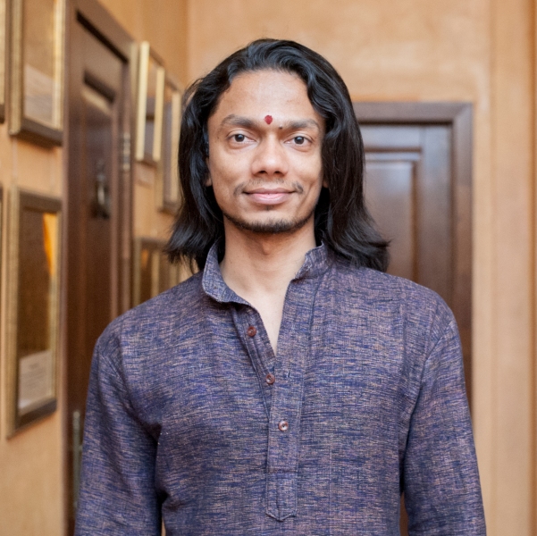 Саниш - преподаватель йоги центра "Керала"