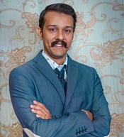 Consultation of ayurvedic doctor + music therapy